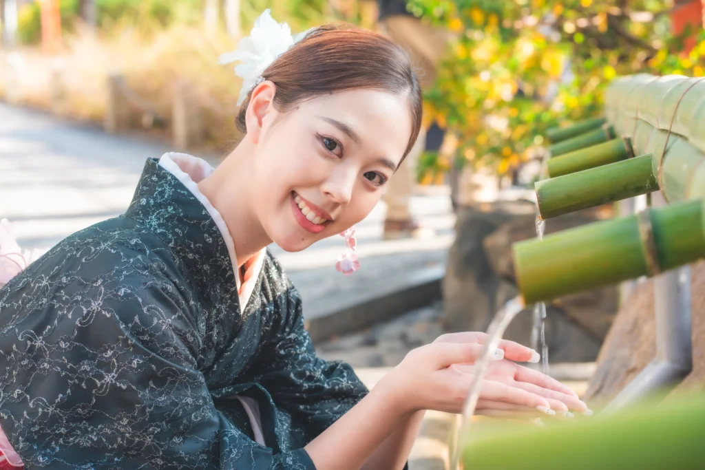 目指せ、京美人！八坂神社・美御前社の「美容水」で、内面も外見もアップデートする休日